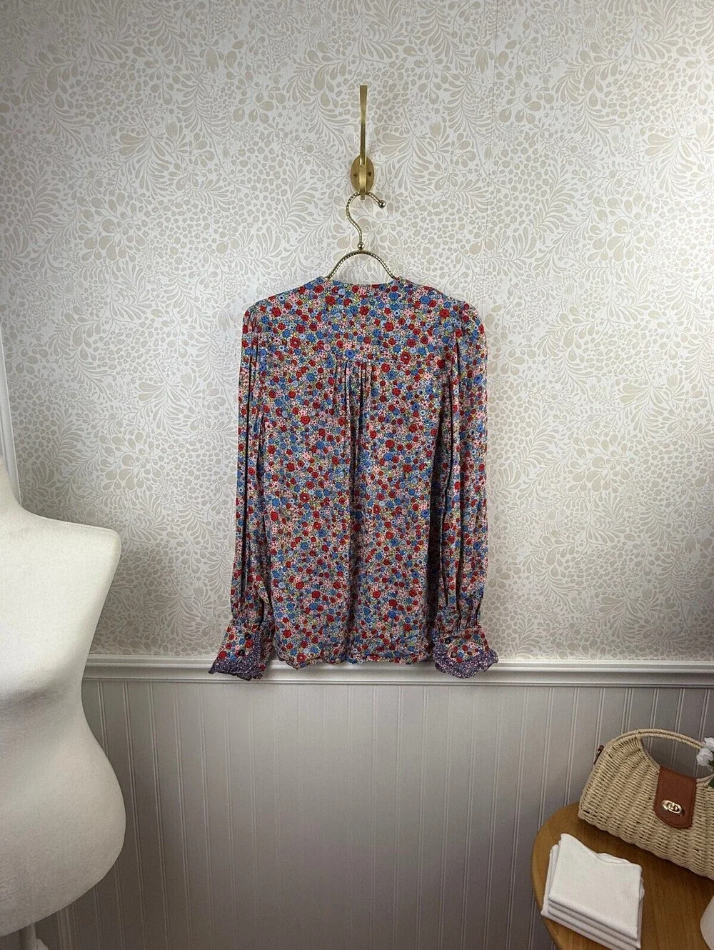 BODEN Red Floral Brightly Colored Printed Ruffle Bib Popover Blouse - Size - 4